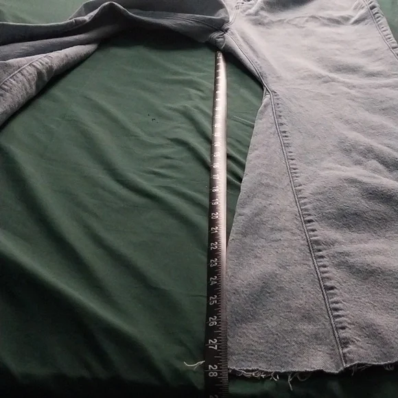 Torrid Festi Super Flare Jeans - Picture 4 of 6